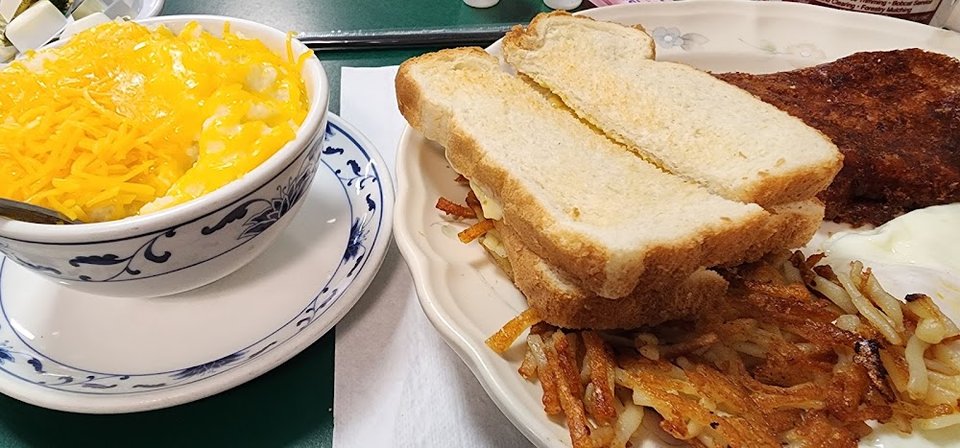 Cheesy Grits